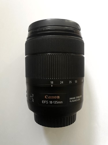 Canon 135mm 3 5 - 18-135mm, f/3.5-5.6
