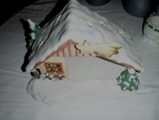 Krippe Haus Stall Goebel Krippenfigur Nina und Marco Limpke