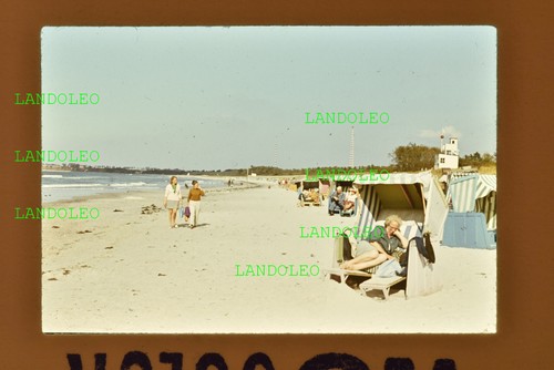 Dia stranidylle strandkorb - strandkorb, auf