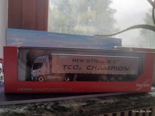 Herpa iveco stralis - iveco, np