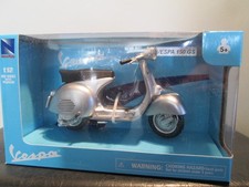 1 : 12  Vespa  150 GS  1953