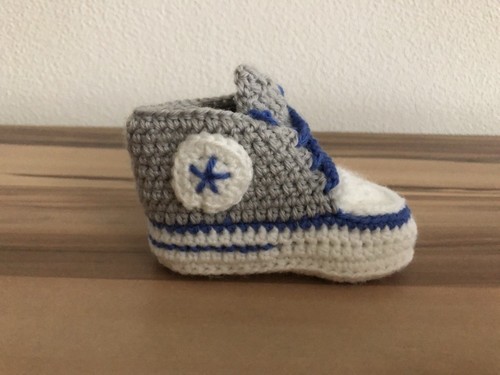 Babychucks gehäkelt 10cm - babychucks,