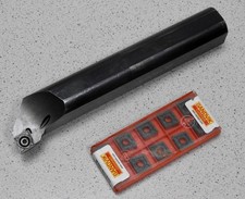 SANDVIK CoroTurn 107 A32T-SCLCR 12 WP Klemmhalter +10 WP CNMG1204