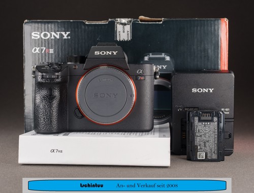 Sony alpha a7r iii - sony,