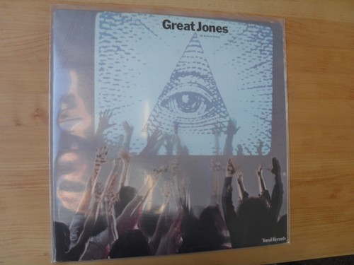 Great jones all - jones:, bowed