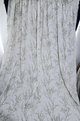 Fabelhafte laura ashley pussy - fabelhafte,