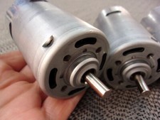 DC Motor 6-15 V  für Schiff, Gartenbahn, Fahrzeug, 995er Größe, drehmomentstark