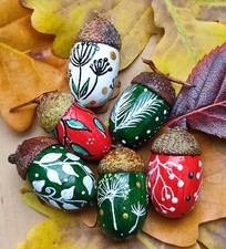 Handbemalte Deko-Eicheln ?? Herbstdeko 6er Set - Unikate - Kunsthandwerk