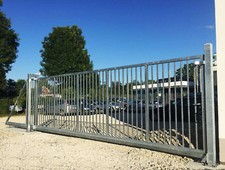 6,0x2,0 Meter mv Industrietor Schiebetor Hoftor freitragend -