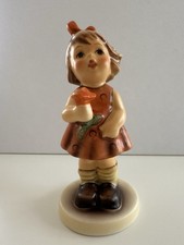 M.I. Hummel Goebel Figur Hum