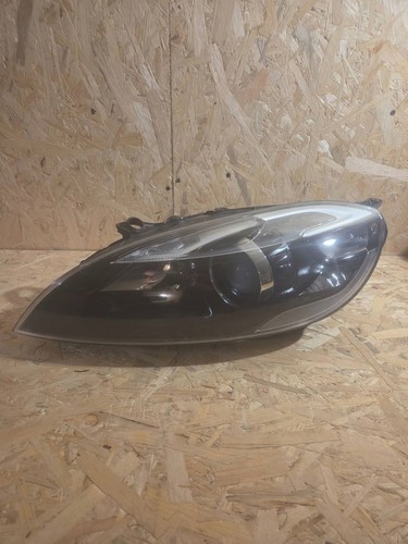 Volvo v40 2012 - volvo, xenon
