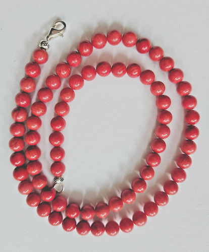Kette aus roter koralle - kette,