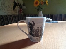 Kaffeetasse Kaffeebecher Porzellan neuwertig