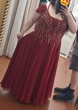 Elegantes Abendkleid /