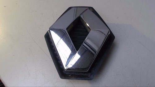 Renault megane 2007 emblem - megane,