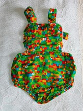 DDR  Kinderhose Latzhose mit 2 Aufsatztaschen in der Gr.92 Neu