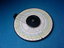 Rechenscheibe von LOGA  Modell Topo 6400 A %o  (Swiss-Made)