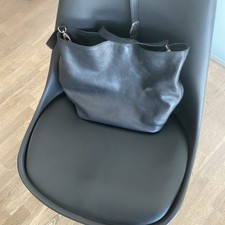 Tasche Leder schwarz Beuteltasche Umhängetasche Gr. M