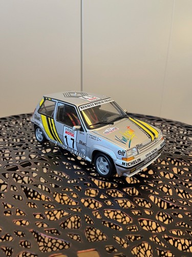 Renault super cinq turbo - super,