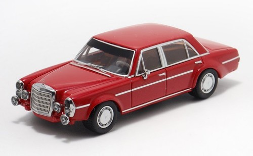 Mercedes benz amg 300 - benz,