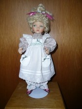 Künstler Puppe Mary von