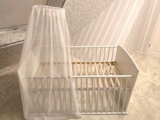 Schardt Baby GITTERBETT mit Himmelstange, Lattenrost, Matraze (ca 70 x 140 cm)