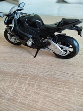BMW S1000RR aus Legierung
