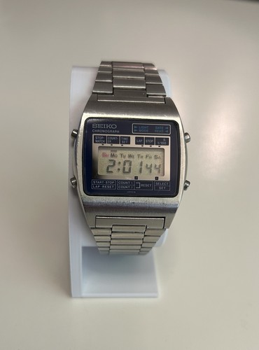 Seiko lcd digital chronograph - digital,