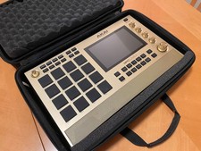 AKAI PROFESSIONAL MPC LIVE 2