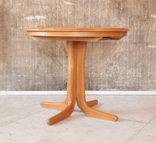 Vintage Esstisch rund oval