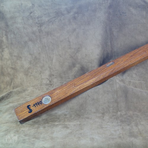Vintage wasserwaage eiche - wasserwaage,