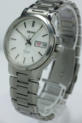 Seiko 7n43 7b80 titanium - seiko, day