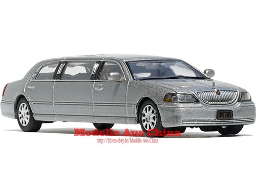 D lincoln town car - 1:64, g.c.d