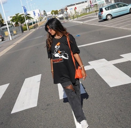 Kikis delivery service shirt - delivery,