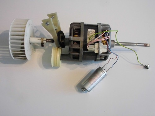 Motor antriebsmotor 647098320 - motor,