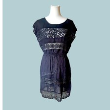 Schwarzes Spitze Partykleid