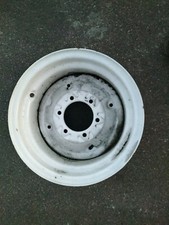Felge W8Lx16 8x16 passend für New Holland Schlepper 82029780