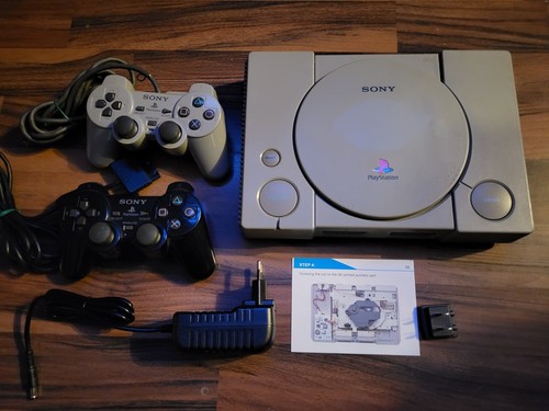 Playstation - ,