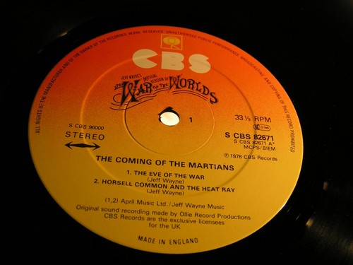 Musical version war of - ,
