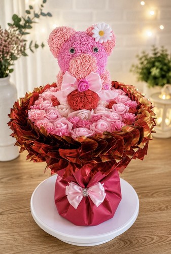 Künstlicher rosenbär - künstlicher,