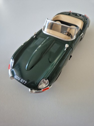 Bburago jaguar type - e-type, cabrio