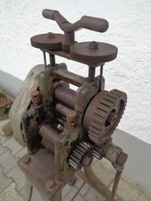 Goldschmiede Draht und Blechwalze, antik.