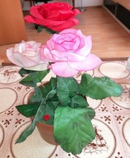 Singende, tanzende Dekoblume