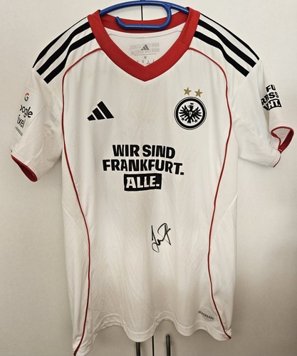 Laura freigang eintracht - laura,