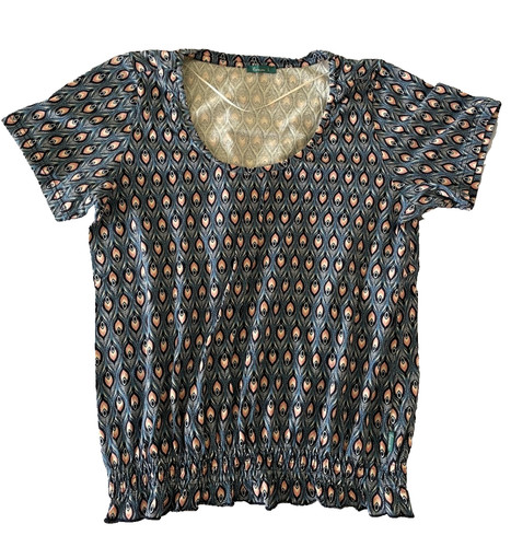 Shirt mit bündchen und - shirt,