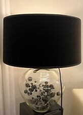 Stimmungsvolles Licht - Tischlampe Glasfuß und Schirm Aus schwarzem Samt