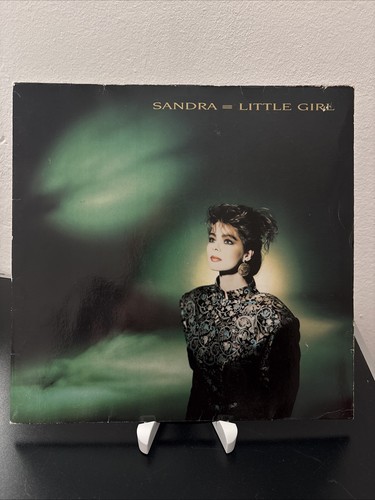 Sandra little girl - sandra,