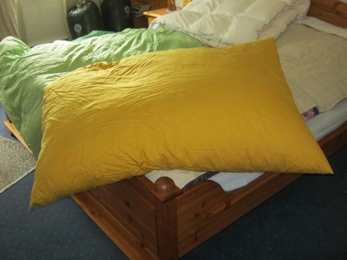 Gelbes ballonbett bett - gelbes,