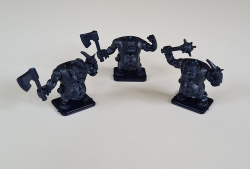 Vintage heroquest against the - 'against,