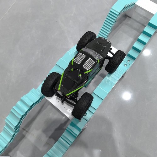 1 30 rc crawler - 1/18,